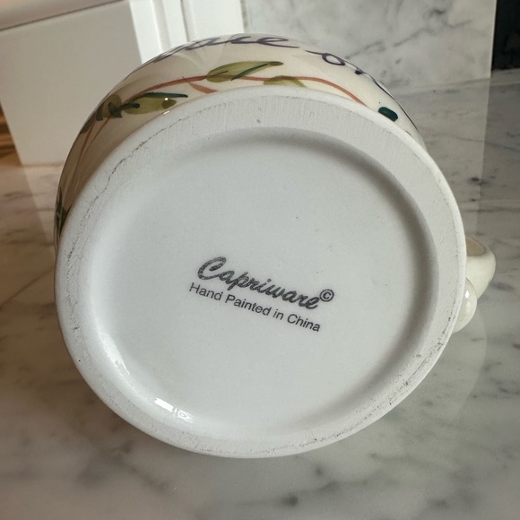 🌲 Hand-Painted Christmas Mug with Coordinating Plate - Picture 5 of 10